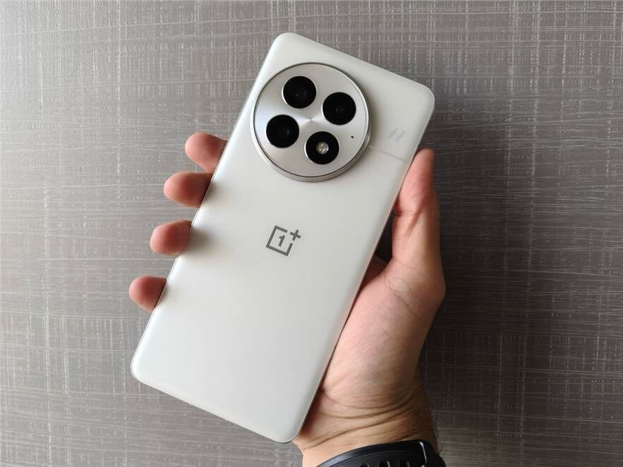 OnePlus 13 Amazon price drop